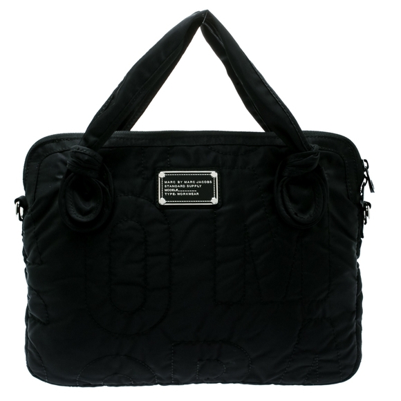 Marc Jacobs Handbags - Marc Jacobs Black Quilted Laptop Bag